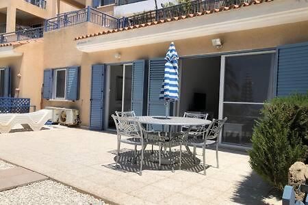 Kings Palace - Superb 2 Bed Ground Floor Apartment Paphos Exteriér fotografie